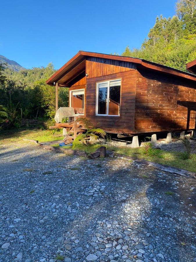 Cabanas & Tinajas Entre Volcanes Hornopiren Ngoại thất bức ảnh